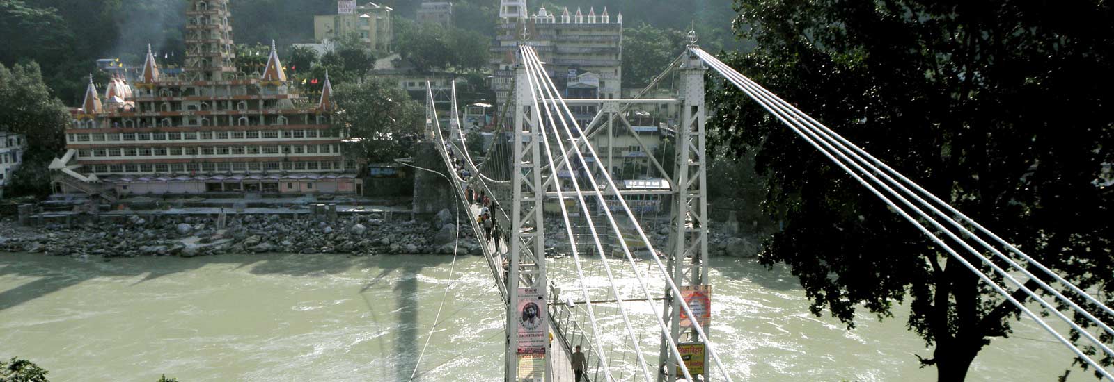 Jhulla Pulls in Rishikesh